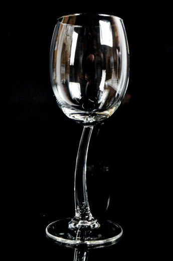J.P. Chenet Weinglas mit dem gebogenen Stiel, Merlot, Cinsault, Colombard, Syrah