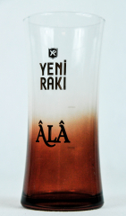 Yeni Raki, Anis, Distilling Tradition, Glas ALA braune Einfärbung