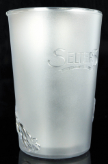 Selters Mineralwasser Acryl Flaschenkühler Eiswürfelkühler satiniert 0,7l / 1,0l im Relief
